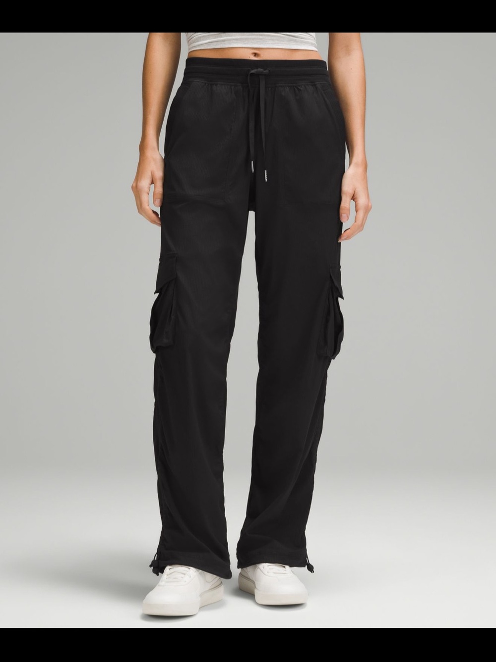 lululemon athletica Black Cargo Adjustable Dance Studio with Drawstring Waist